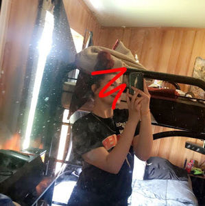 Meet your Posher, Jasmine